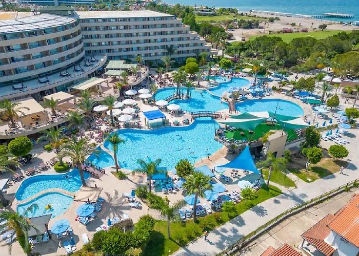 Armas Pemar BeachResort Hotel